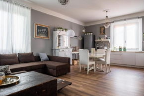 Massarenti 406 Elegant Apartment by Wonderful Italy